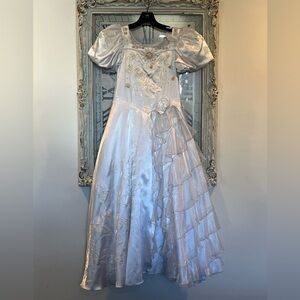 Disney Store Enchanted Giselle Deluxe Wedding Costume